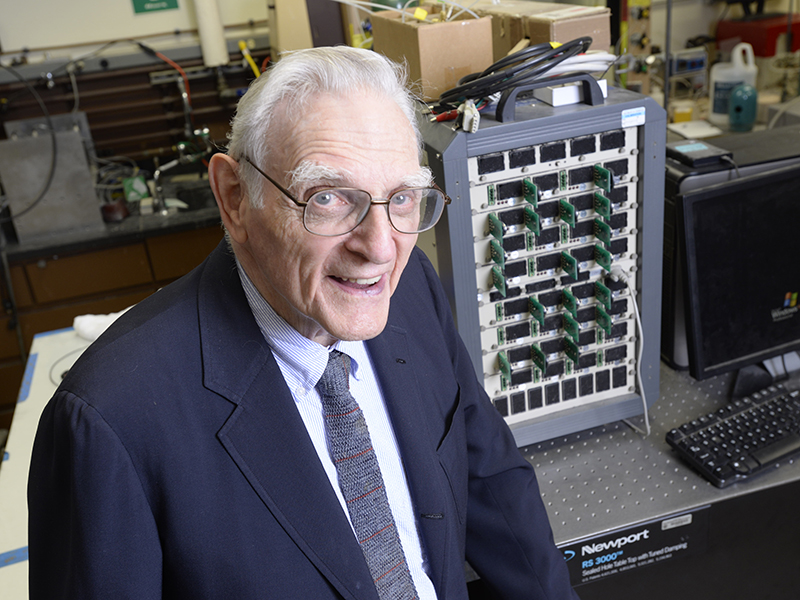 TX engineering professor and Nobel Prize winner, John Goodenough